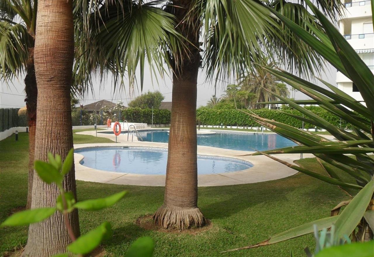 מארבלה First Line Beach Apartment מראה חיצוני תמונה