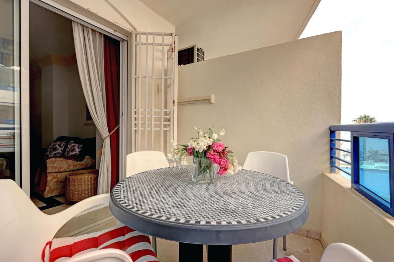 מארבלה First Line Beach Apartment מראה חיצוני תמונה