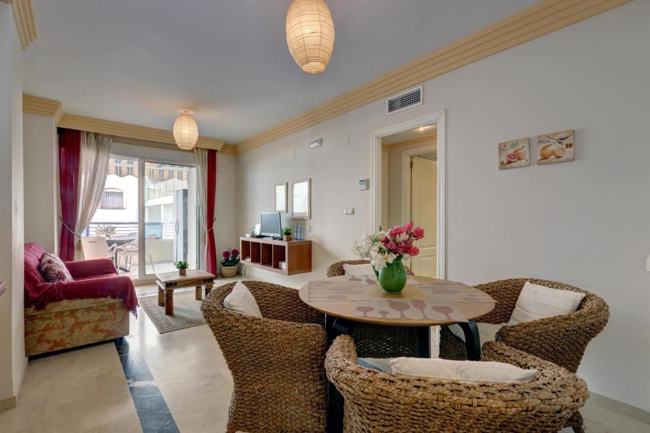 מארבלה First Line Beach Apartment מראה חיצוני תמונה