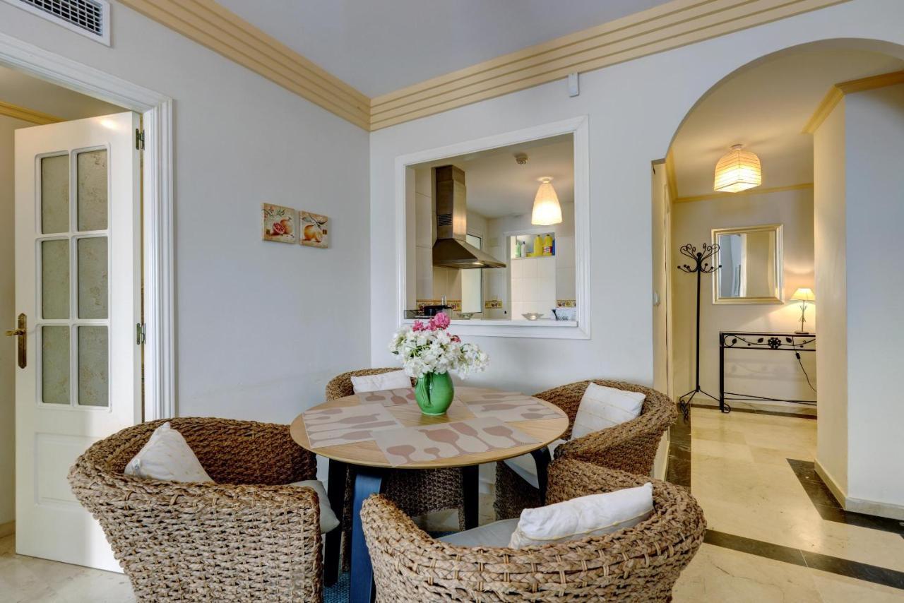 מארבלה First Line Beach Apartment מראה חיצוני תמונה